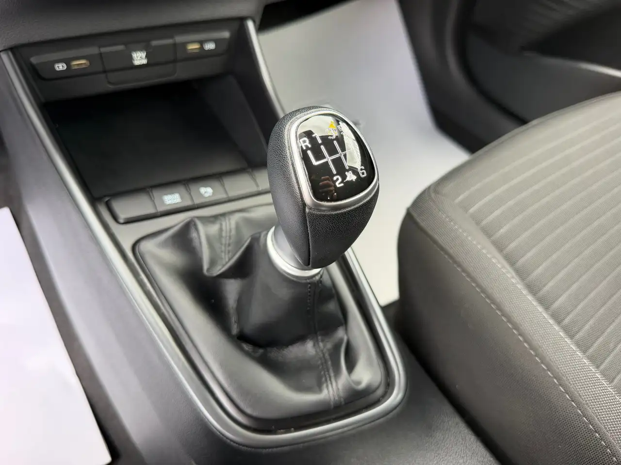 Hyundai i20 1.0Twist-Apple-101cv🔝47.299 km🔝, миниатюра 13
