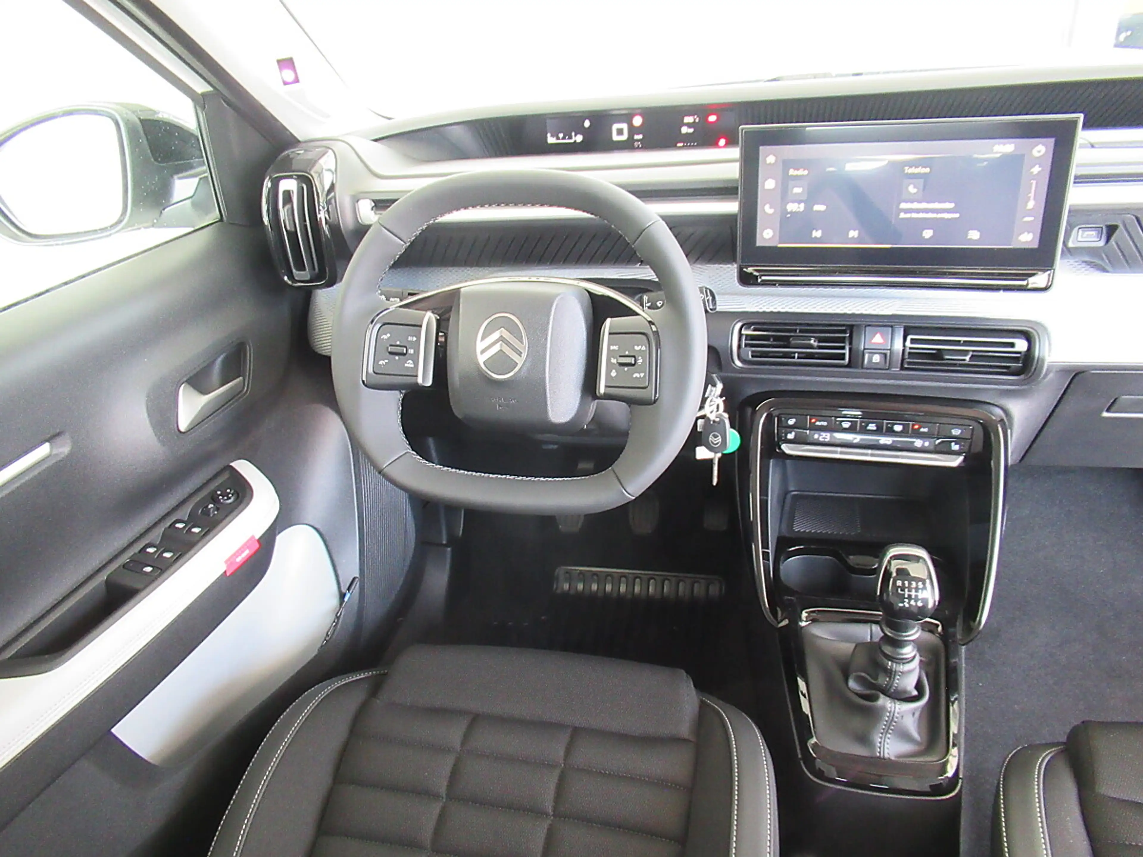 Citroen C3 Aircross Turbo 100 Plus *R-Kamera *LED *Tempomat *Sitzh... — photo 9
