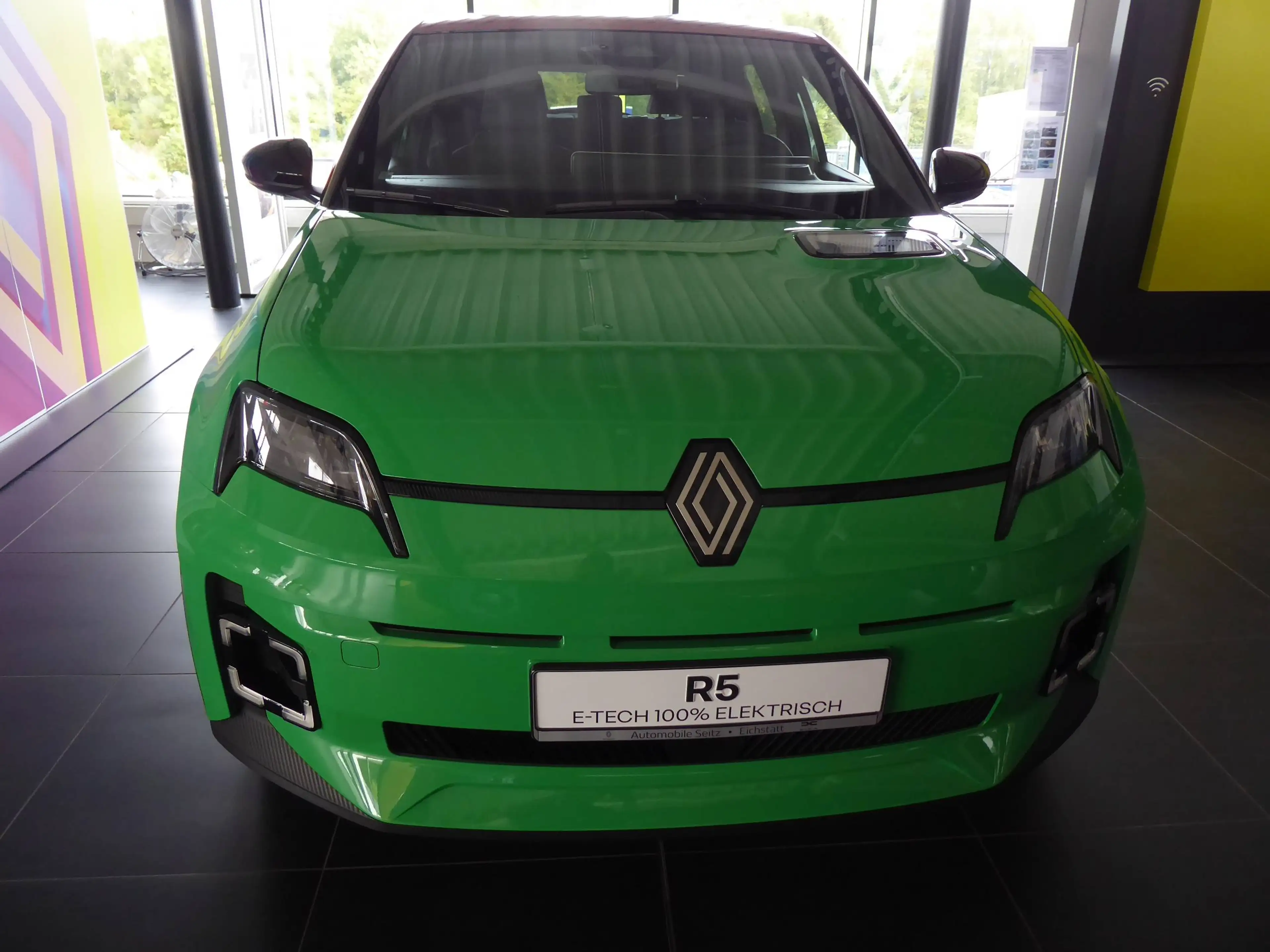 Renault R 5 R 5 E-Tech Techno 150 Comfort Range — photo 8