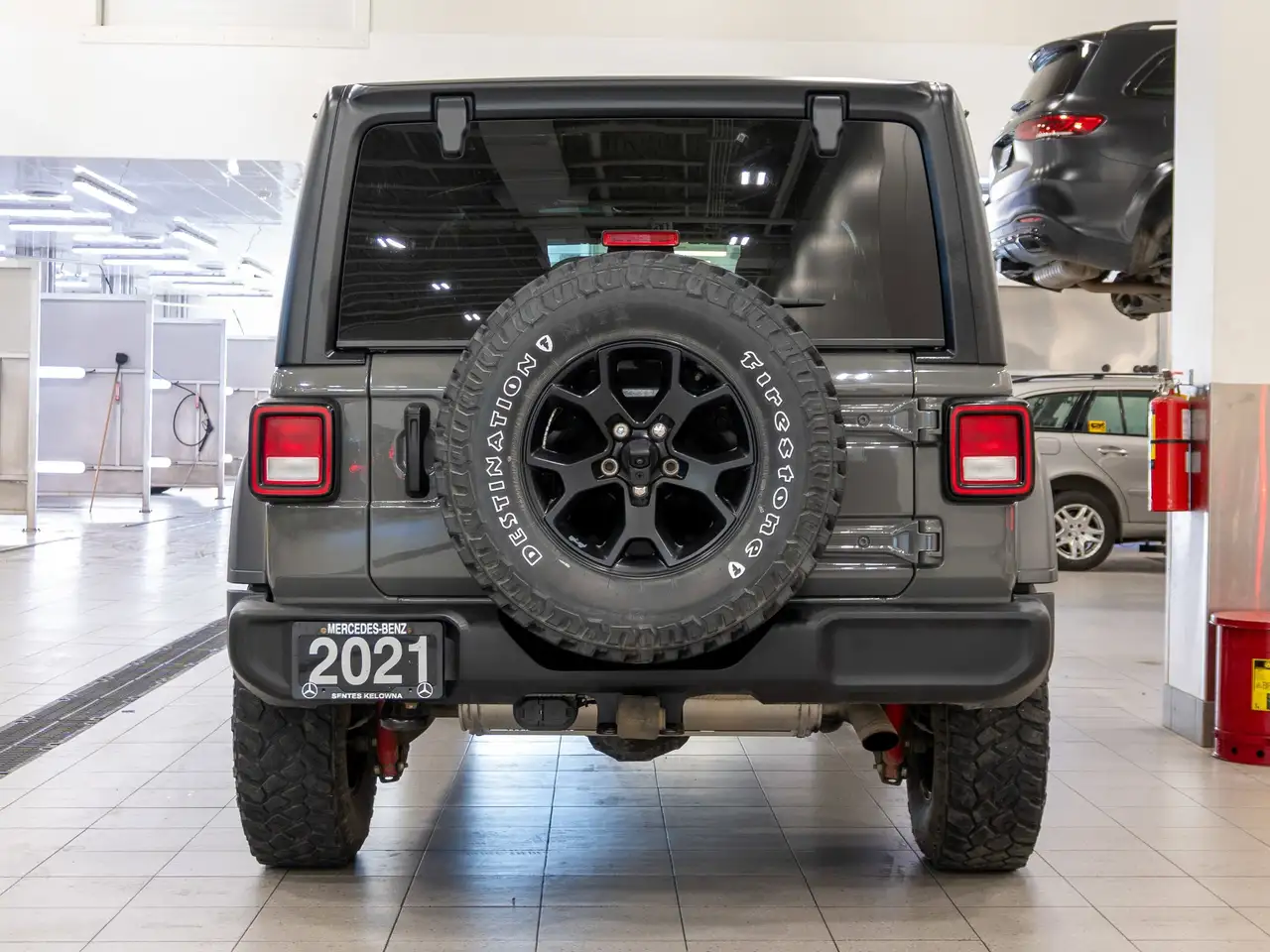 Jeep Wrangler снимка Jeep Wrangler
