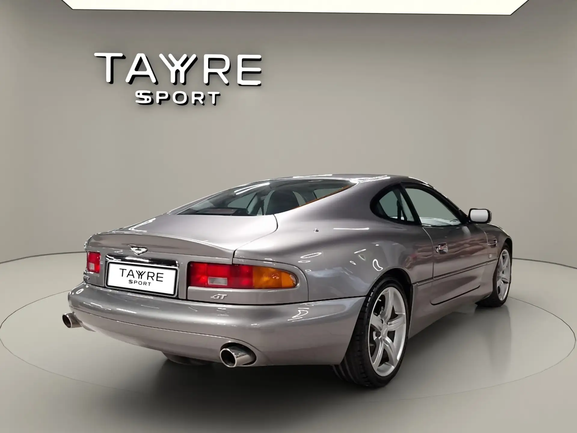 애스턴마틴 DB7 Coupe 2003 실버 사진 7