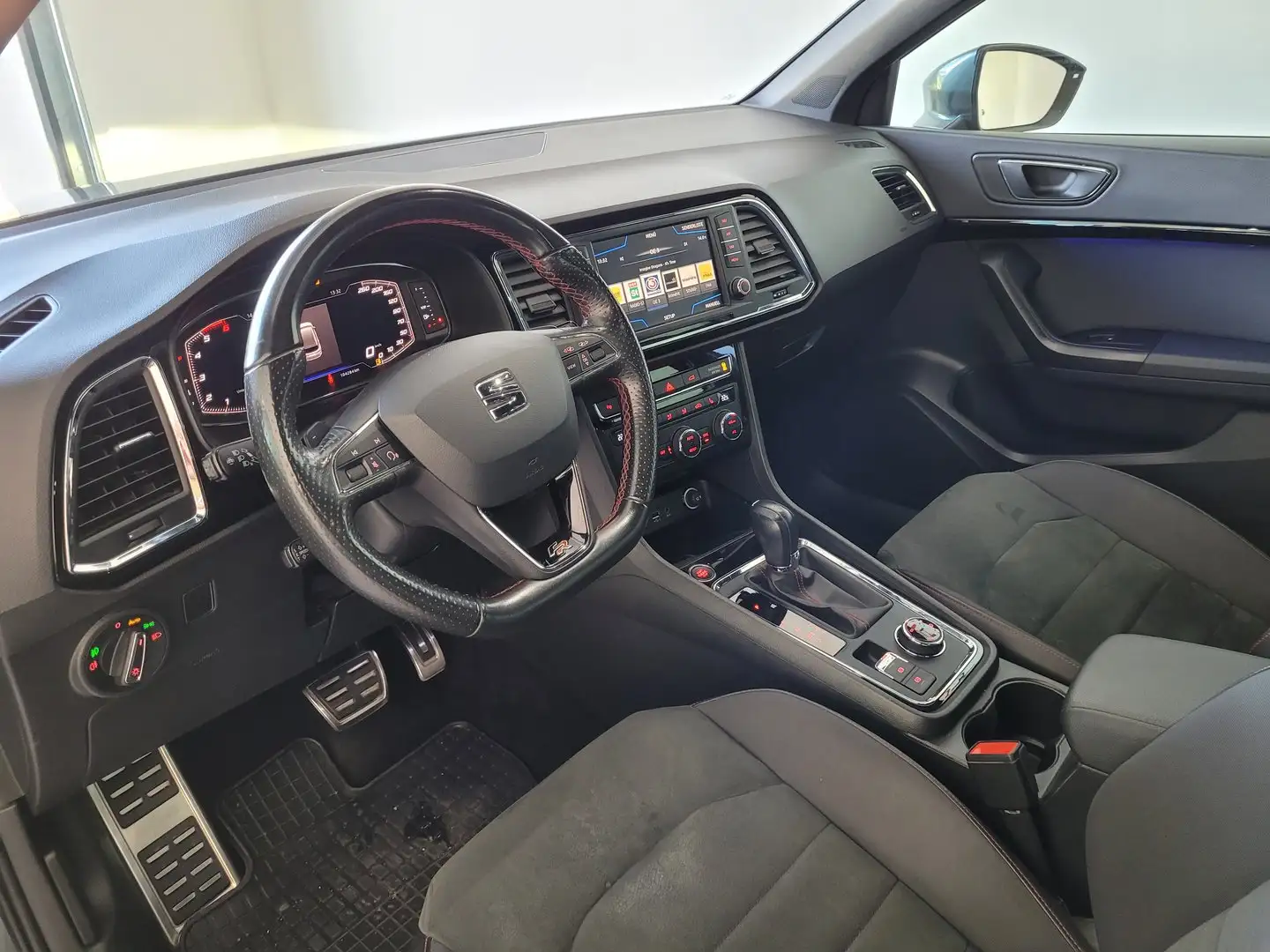 SEAT Ateca FR 2.0 TDI DSG 4Drive Gris - 2