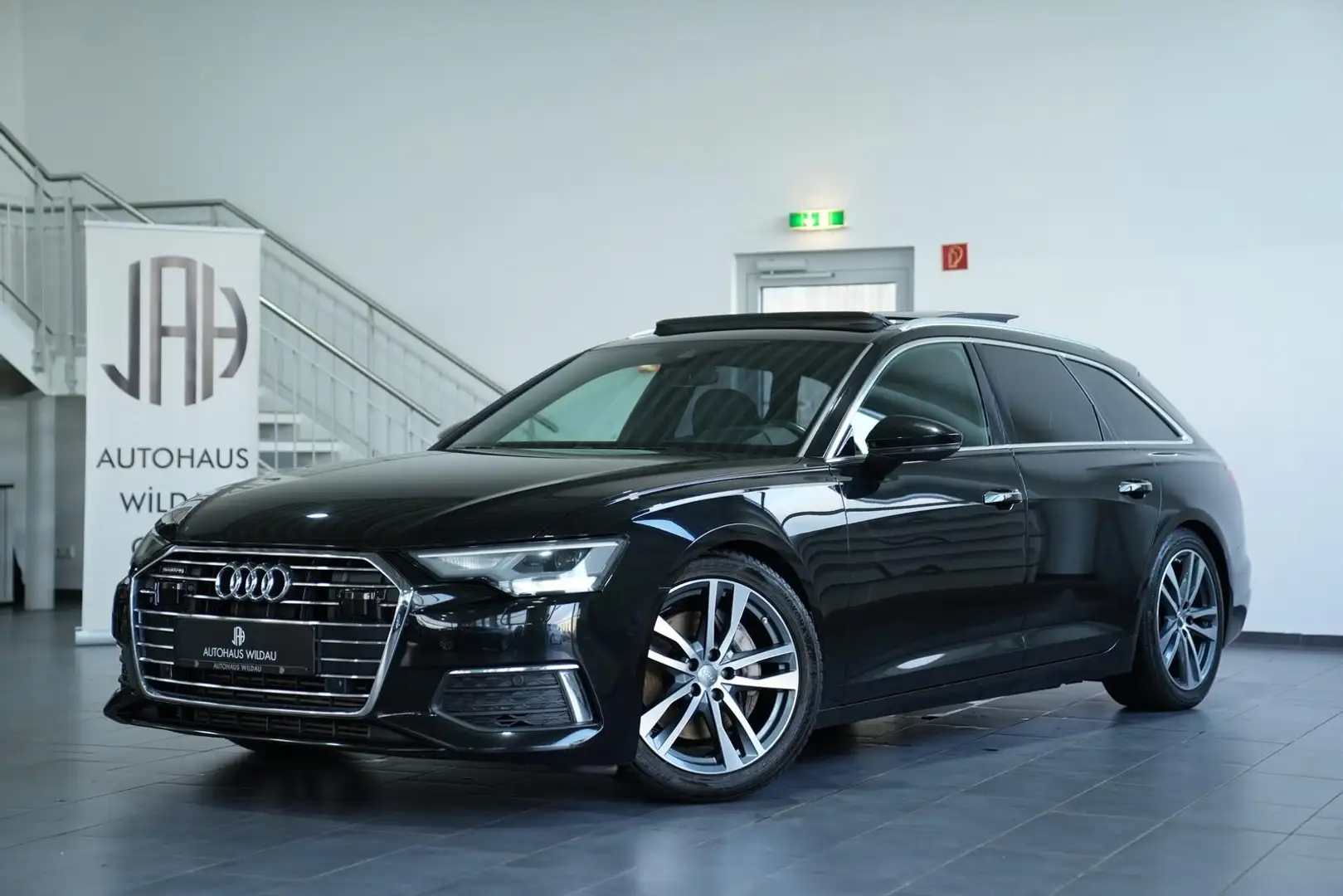Audi A6 Avant 45 TDI quattro design *AHK*B&O*AMBIENT*LUFT* Noir - 1