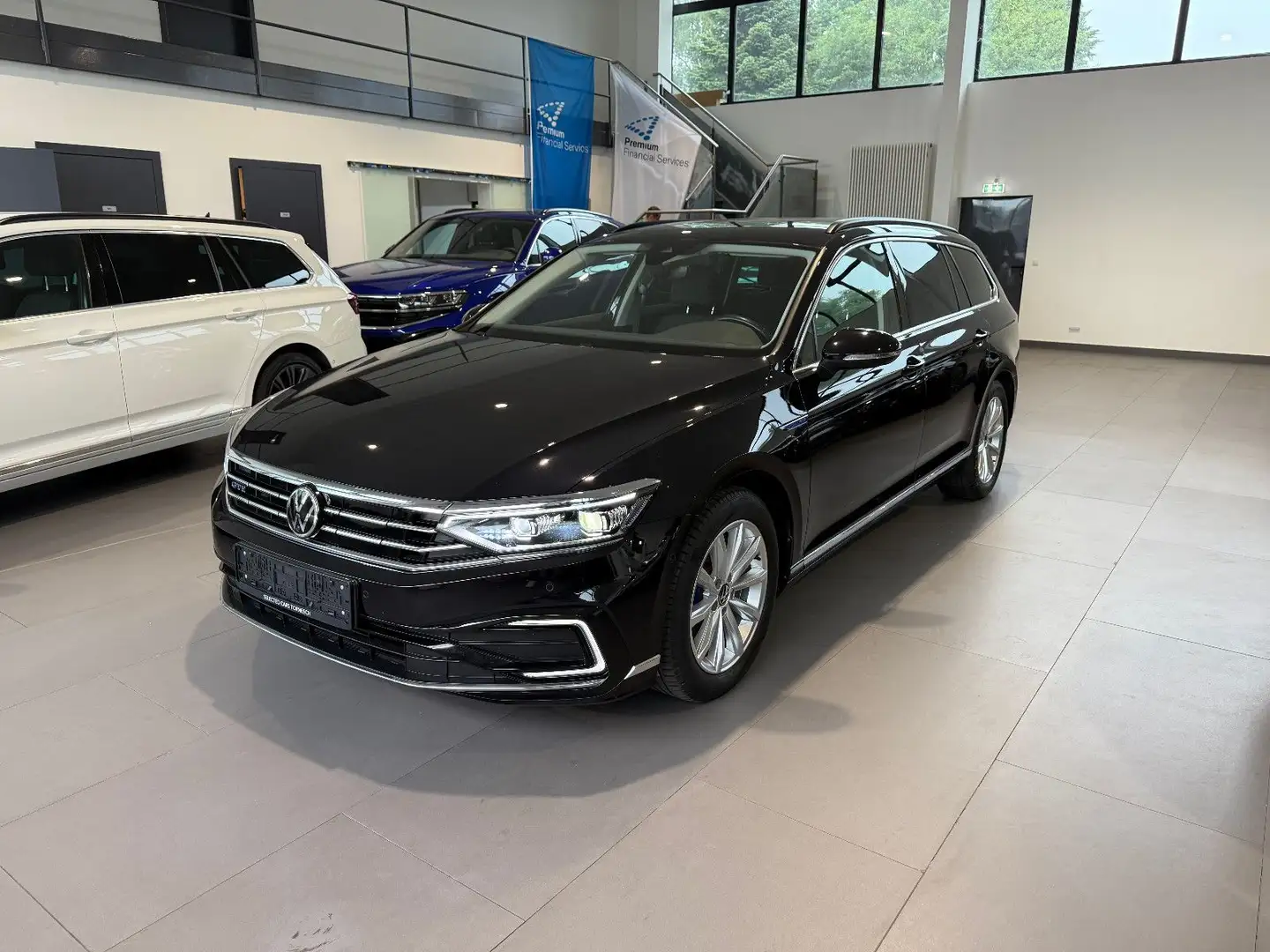 Volkswagen Passat Variant Passat GTE 1.4 TSI DSG AID/MATRIX/STHZ/360°/AHK Noir - 1