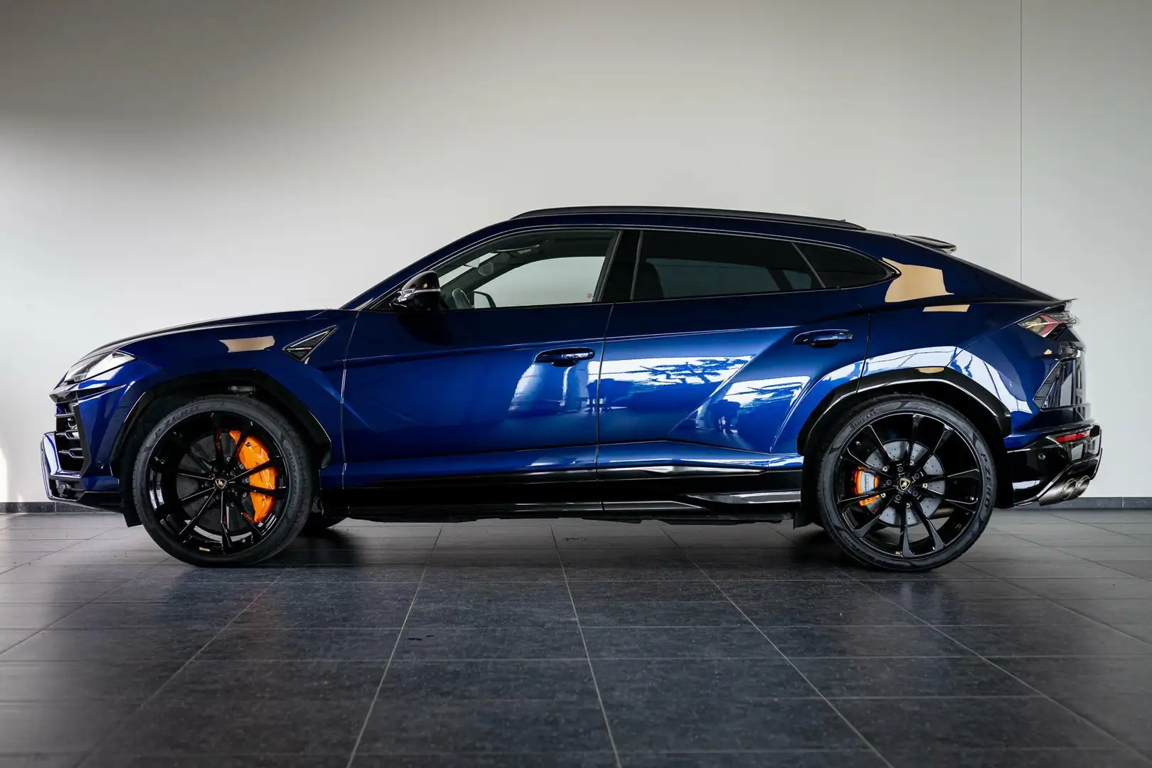 Lamborghini Urus 4.0 V8 | Akra | 23 Inch | Pano | B&O | HUD Blauw - 2