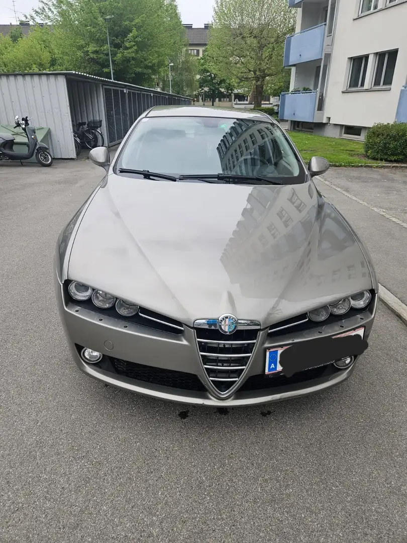 Alfa Romeo 159 SW 2,4 JTDM 20V Dist. Qtronic Distinctive - 1