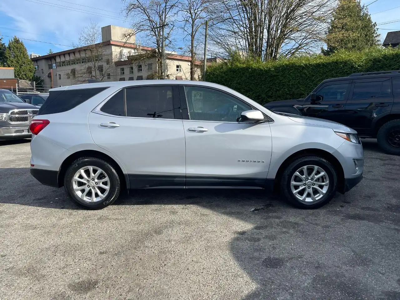 Chevrolet Equinox снимка Chevrolet Equinox