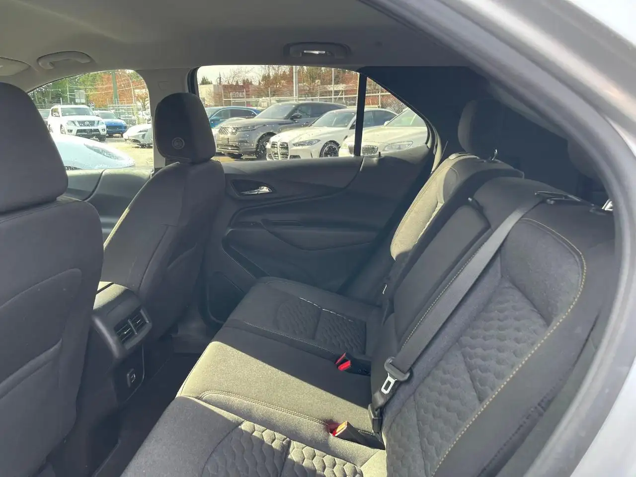 Chevrolet Equinox снимка Chevrolet Equinox