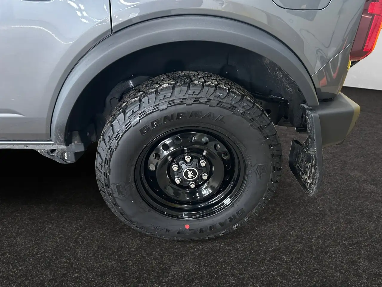 Ford Bronco снимка Ford Bronco