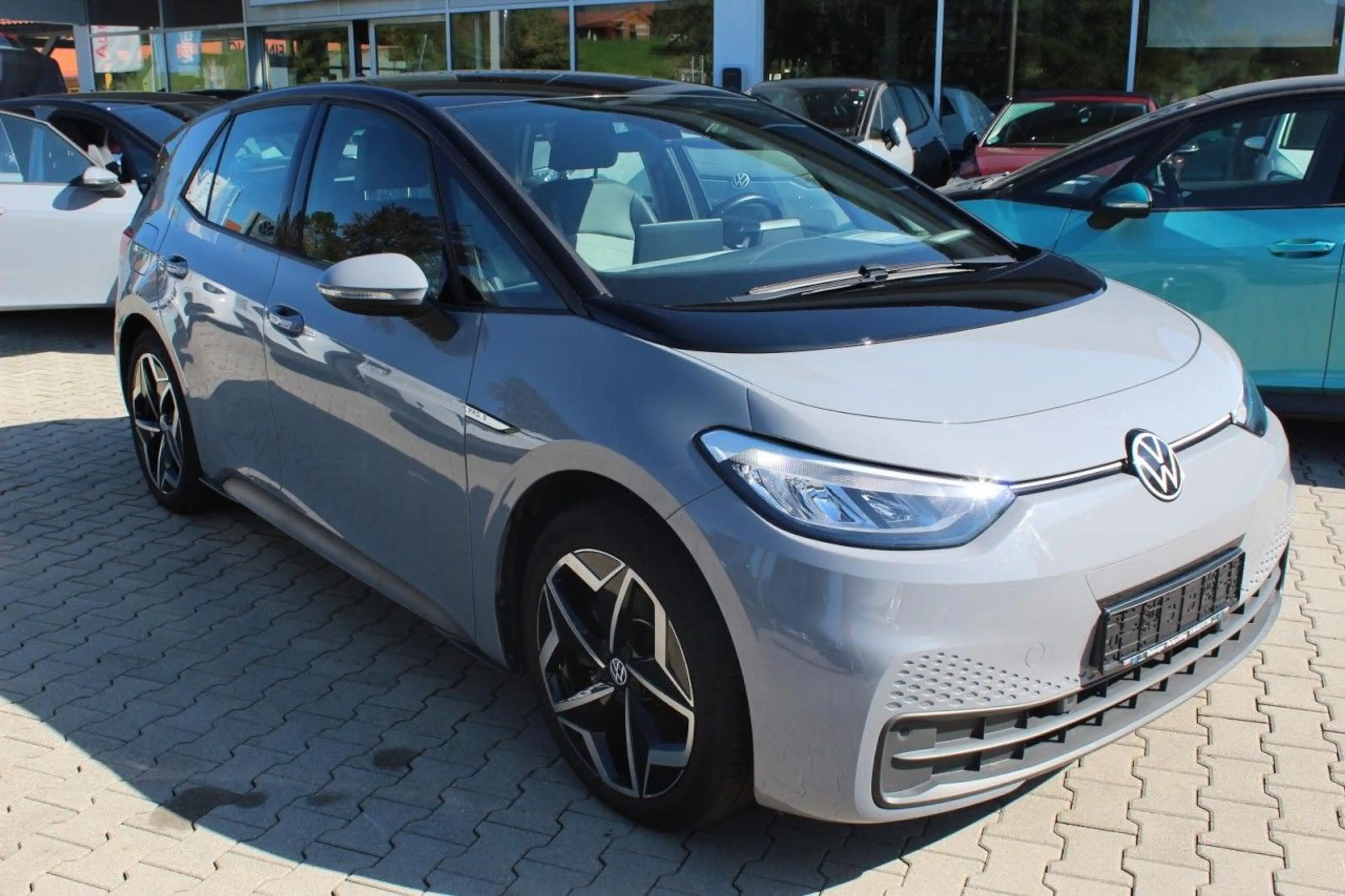 Volkswagen ID.3 Pro S 82kW 5-Sitze Wärmepumpe+ACC+93,9% — photo 2