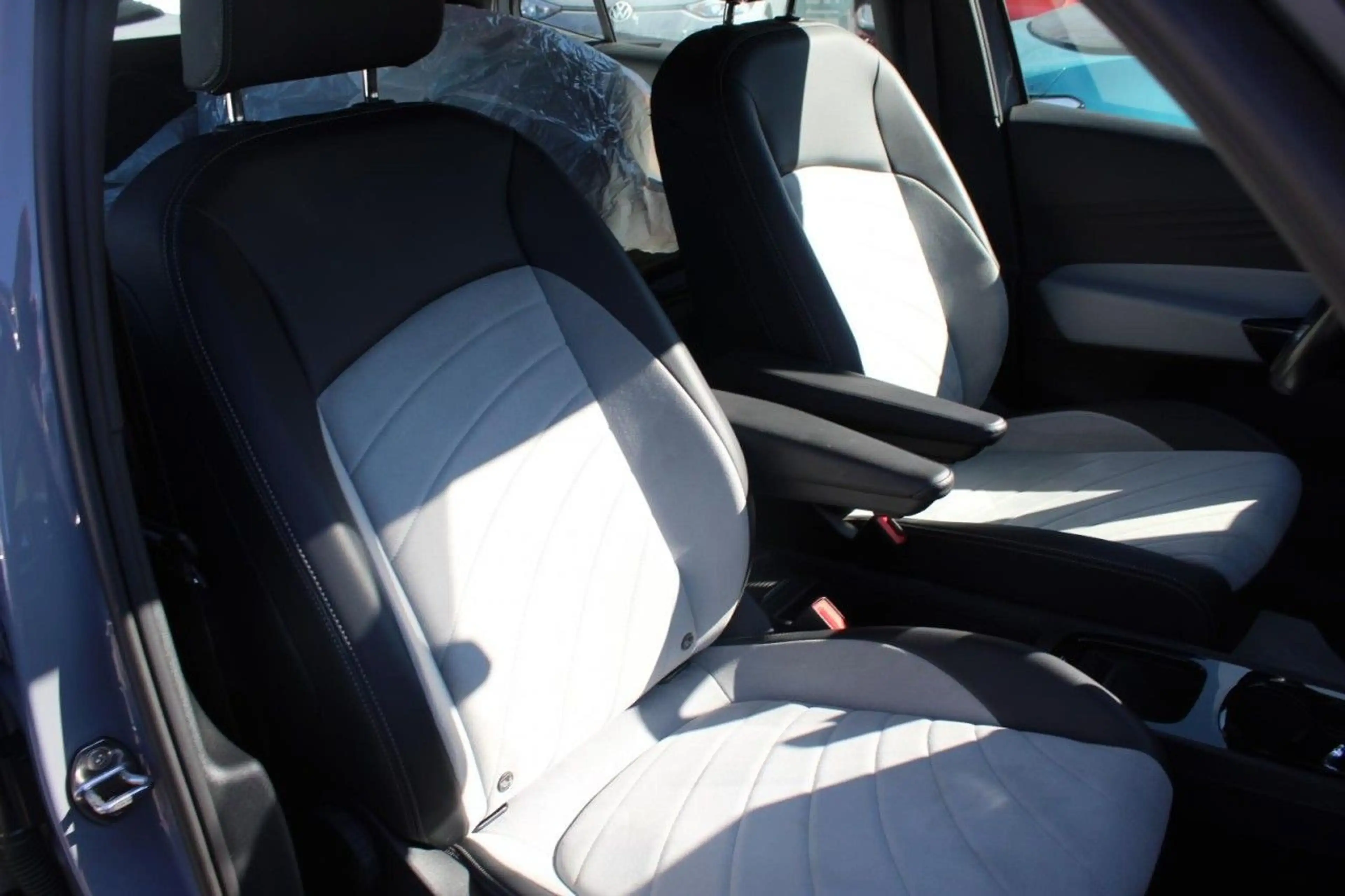 Volkswagen ID.3 Pro S 82kW 5-Sitze Wärmepumpe+ACC+93,9% — photo 8