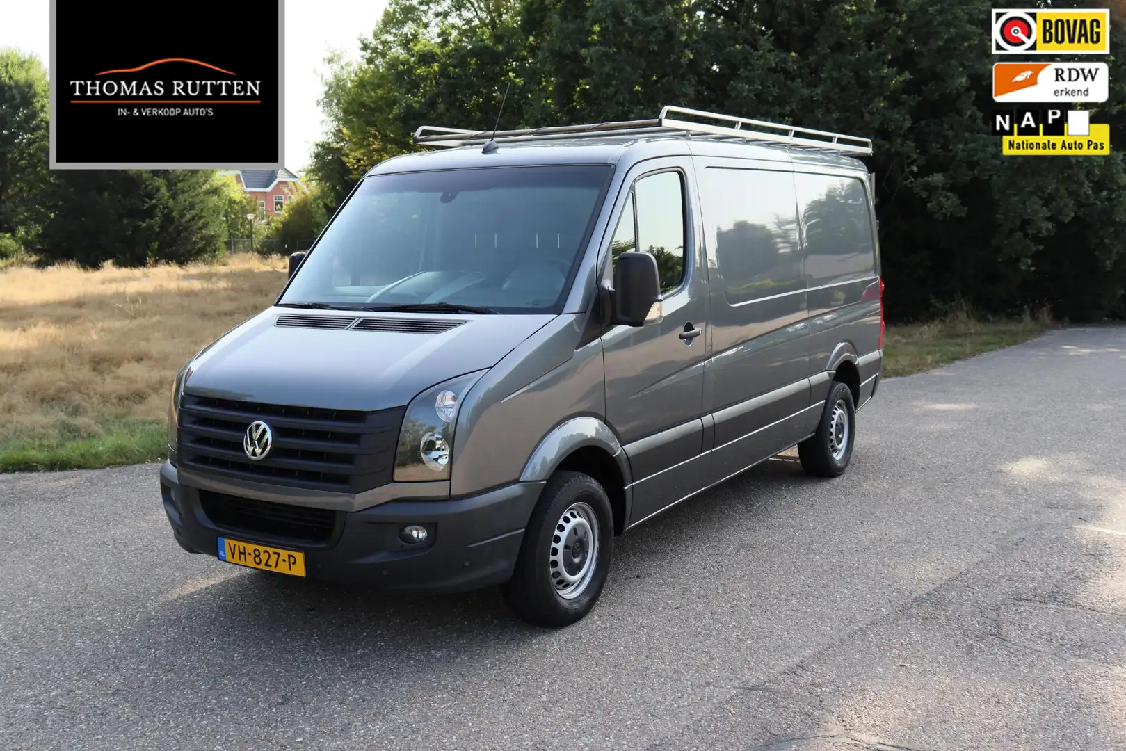 Volkswagen Crafter 32 2.0 TDI L2H1 2014 NAP | 1e eigenaar | Dealer on Grijs - 1
