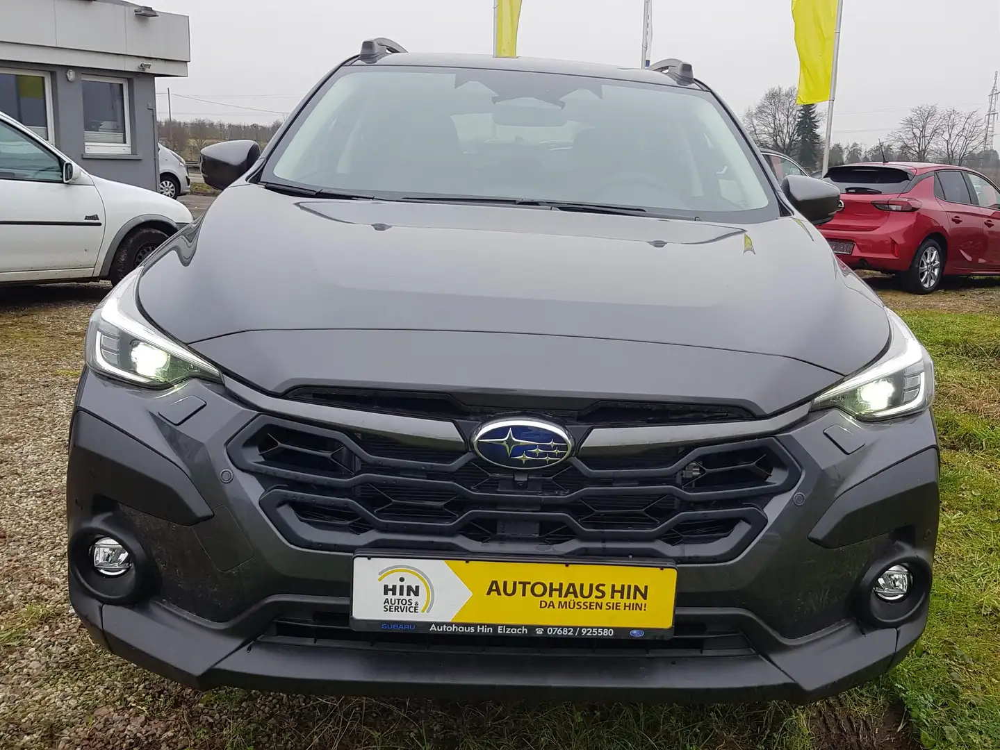 Subaru Crosstrek 2.0 ie Comfort -weitere 250 Fahrzeuge lieferbar- Grau - 2