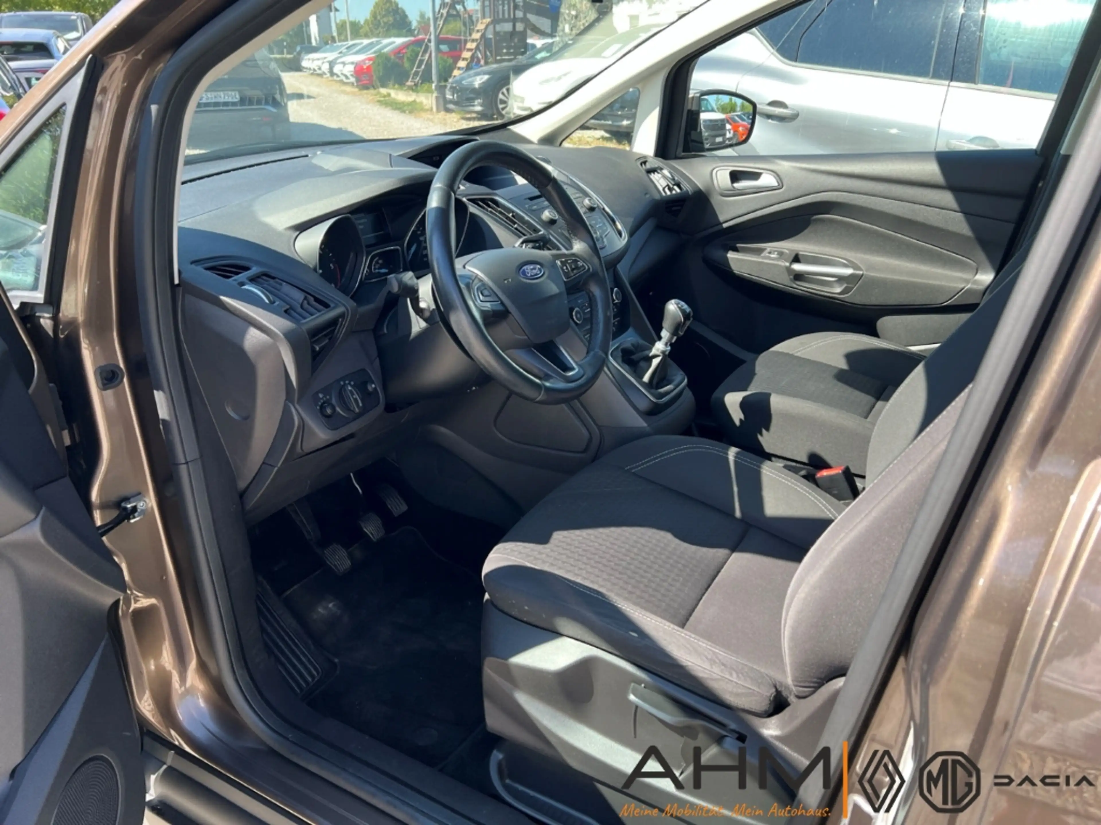 Ford Grand C-Max Trend Parkpilot vo. & hi. — photo 10