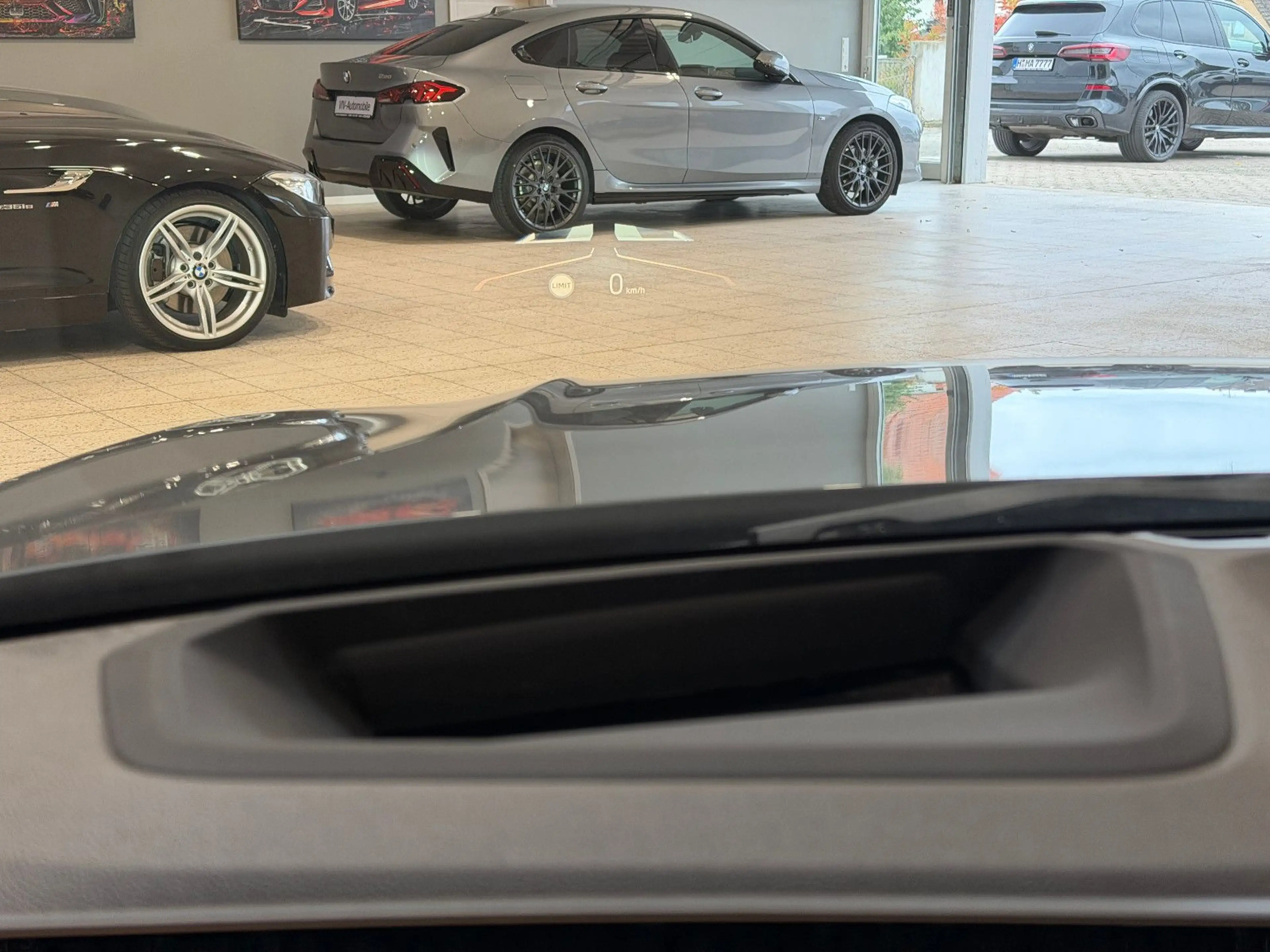 BMW 320 d xDrive Touring M Sport Head-Up*H&K*360°CAM — photo 12