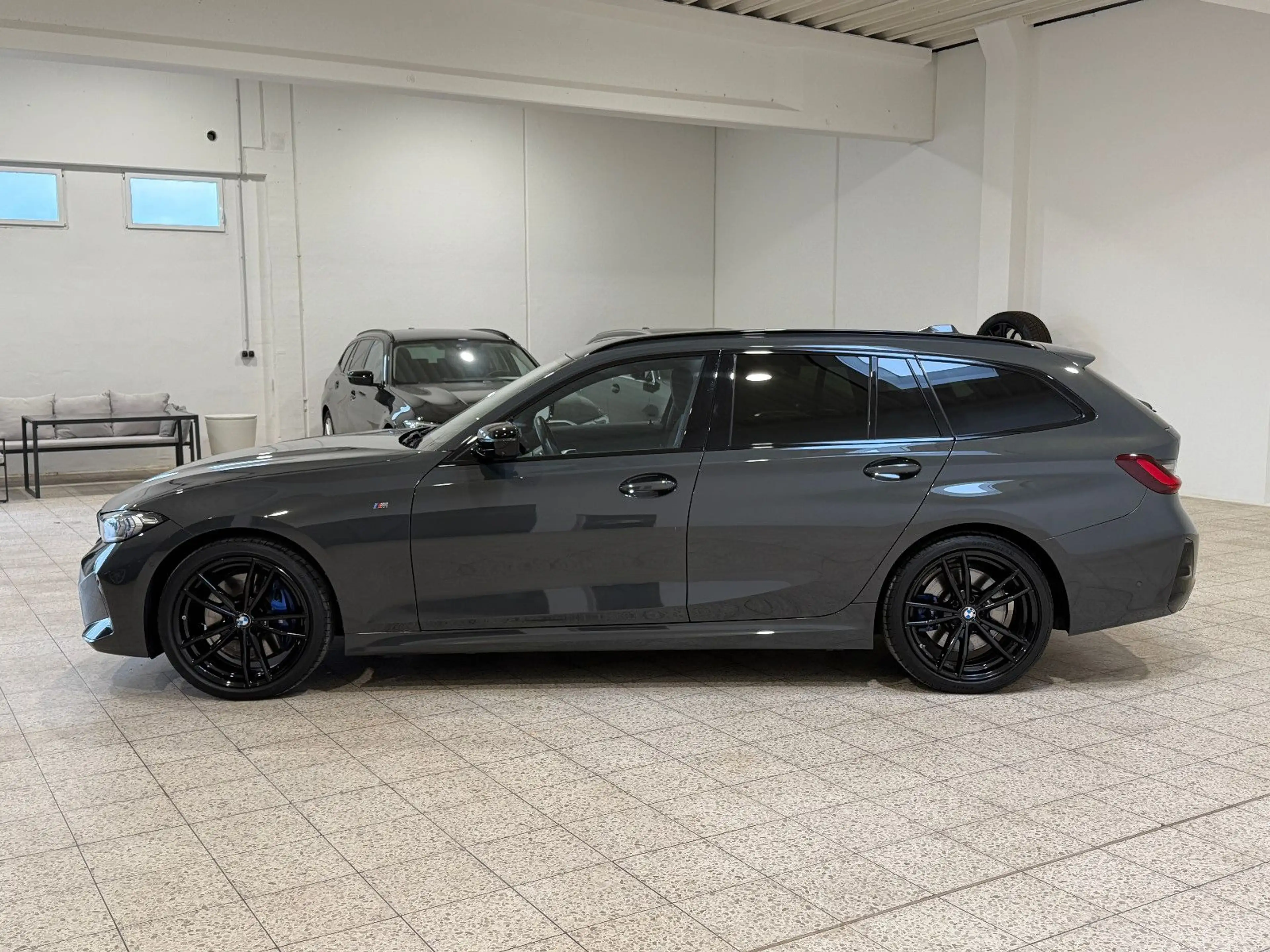 BMW 320 d xDrive Touring M Sport Head-Up*H&K*360°CAM — photo 7