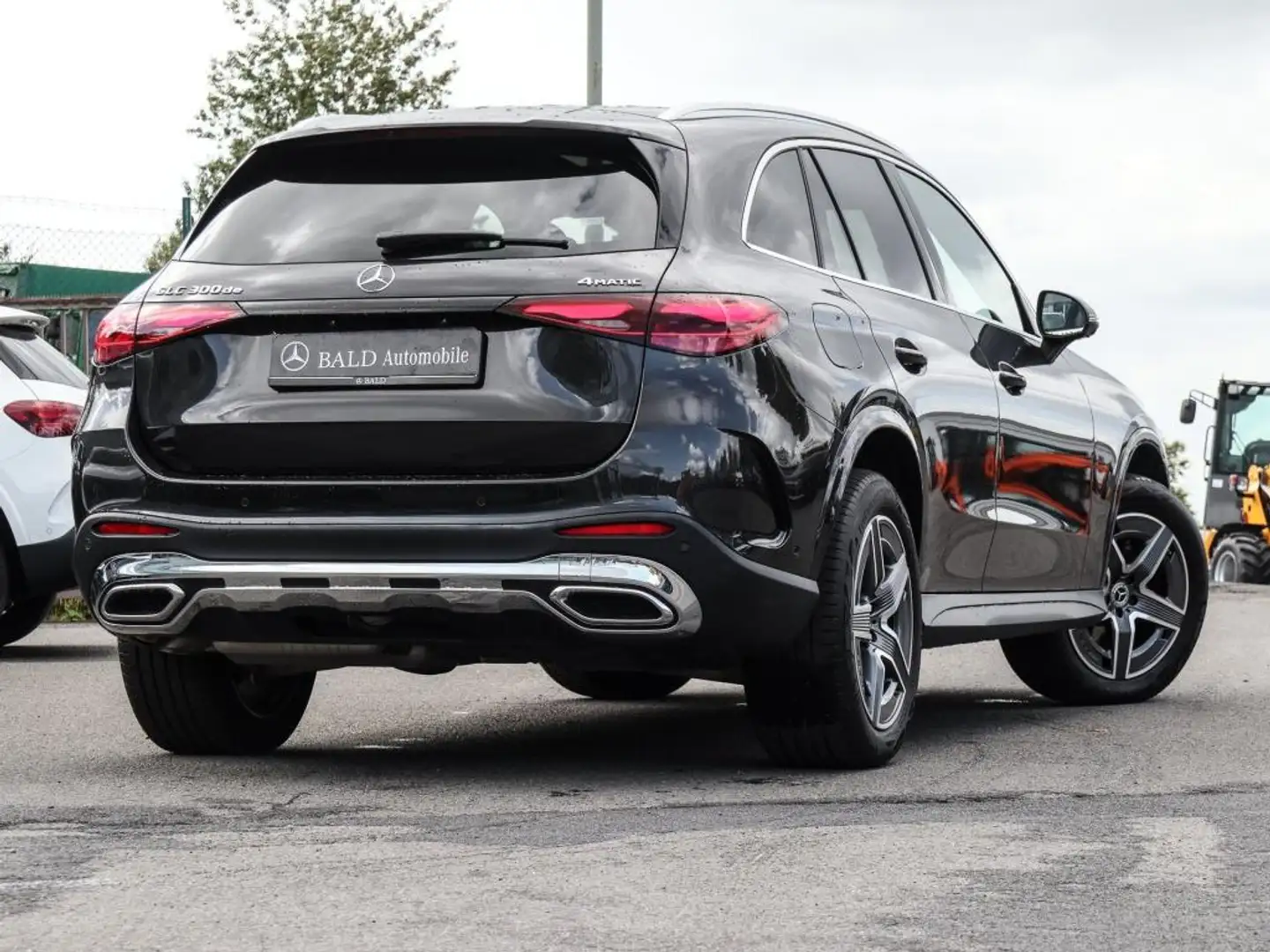 Mercedes-Benz GLC 300 de 4M AMG-Sport/Pano/AHK/Winter/360/Memo Grau - 2