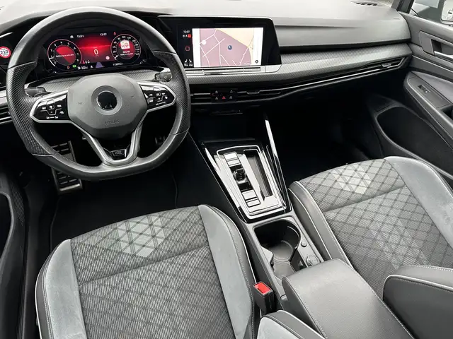 Volkswagen Golf view 10