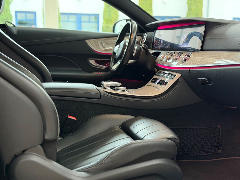 Mercedes-Benz E 350 d AMG Coupe Pano Burm Memory HUD Distr 360° — photo 13