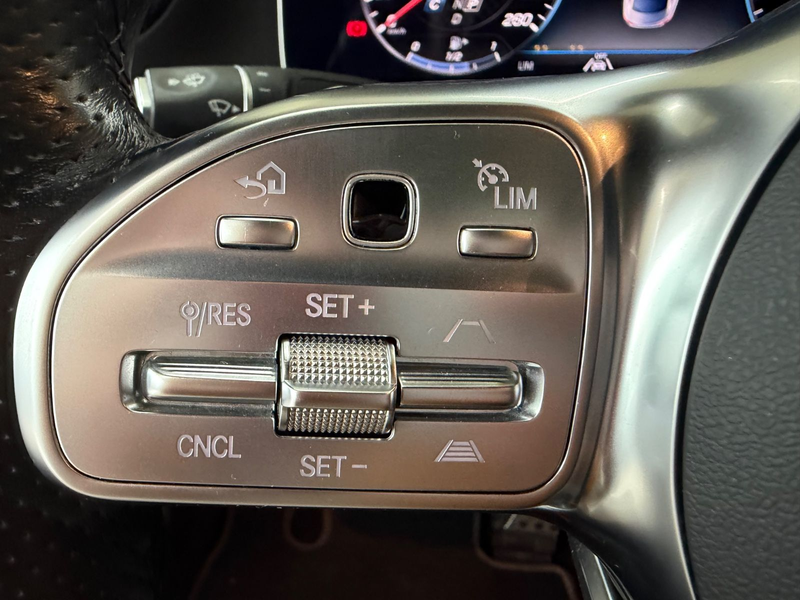 Mercedes-Benz E 350 d AMG Coupe Pano Burm Memory HUD Distr 360° — photo 16