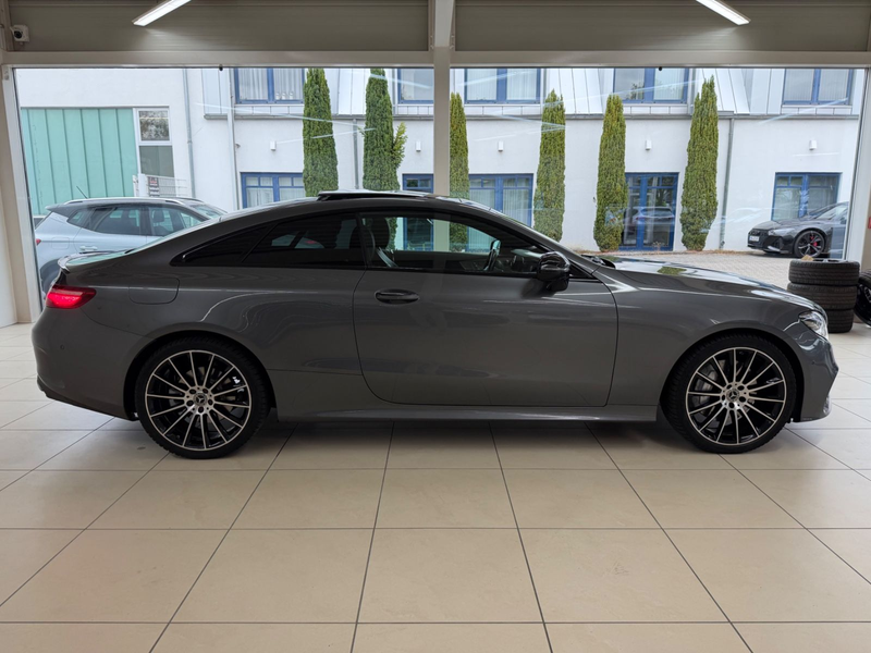 Mercedes-Benz E 350 d AMG Coupe Pano Burm Memory HUD Distr 360° — photo 4