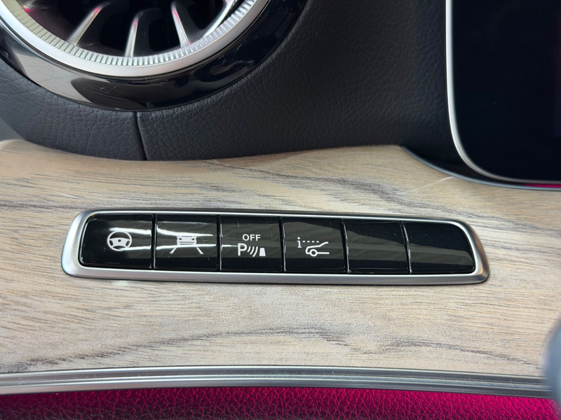 Mercedes-Benz E 350 d AMG Coupe Pano Burm Memory HUD Distr 360° — photo 18