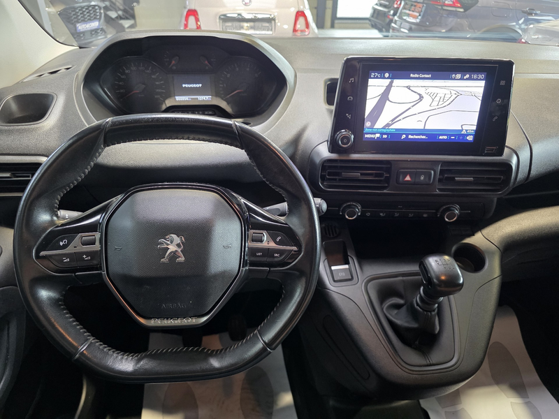Peugeot Partner 1.5 BlueHDi Asphalt // 3 PLACES / GALLERIE / GARANTIE 1 AN // — photo 8