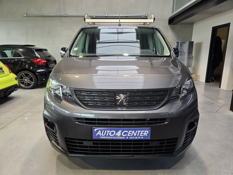 Peugeot Partner 1.5 BlueHDi Asphalt // 3 PLACES / GALLERIE / GARANTIE 1 AN // — photo 2
