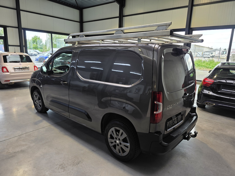 Peugeot Partner 1.5 BlueHDi Asphalt // 3 PLACES / GALLERIE / GARANTIE 1 AN // — photo 6