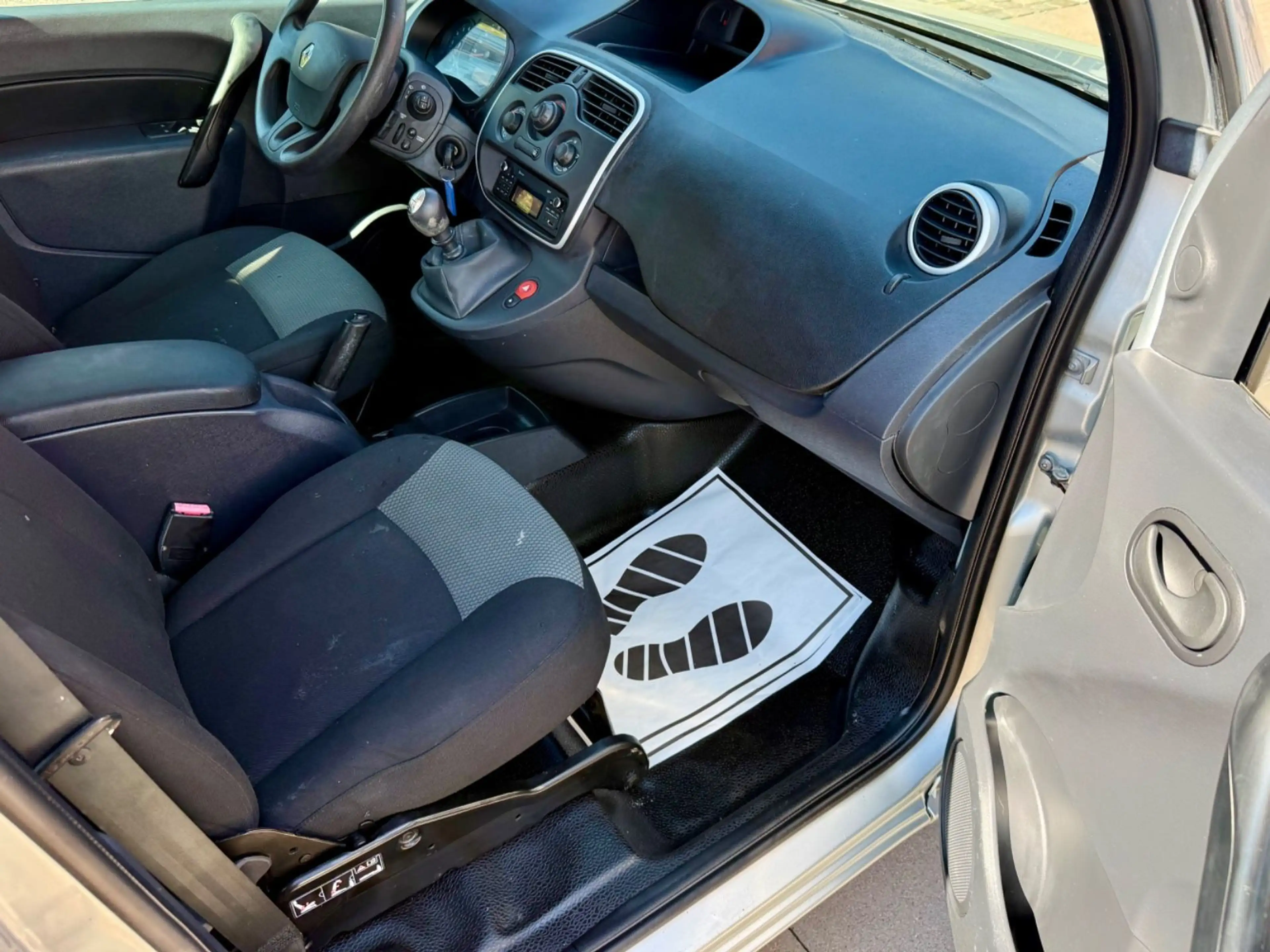 Renault Kangoo Rapid Maxi Extra * 1.HAND * TÜV NEU — photo 14