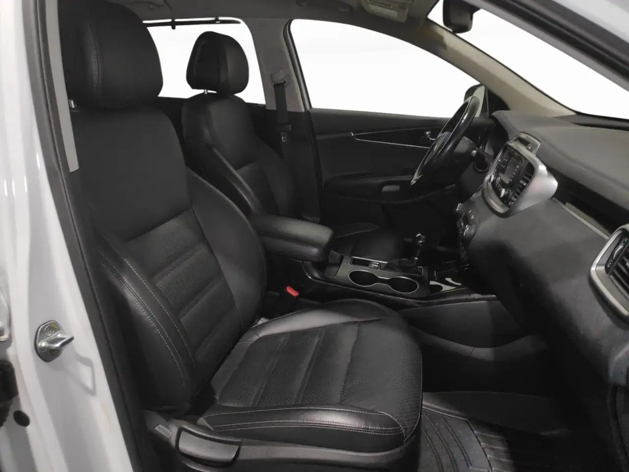 Kia Sorento снимка Kia Sorento