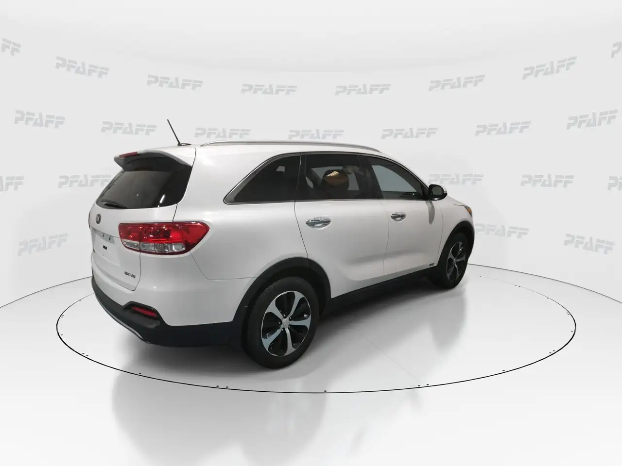 Kia Sorento снимка Kia Sorento