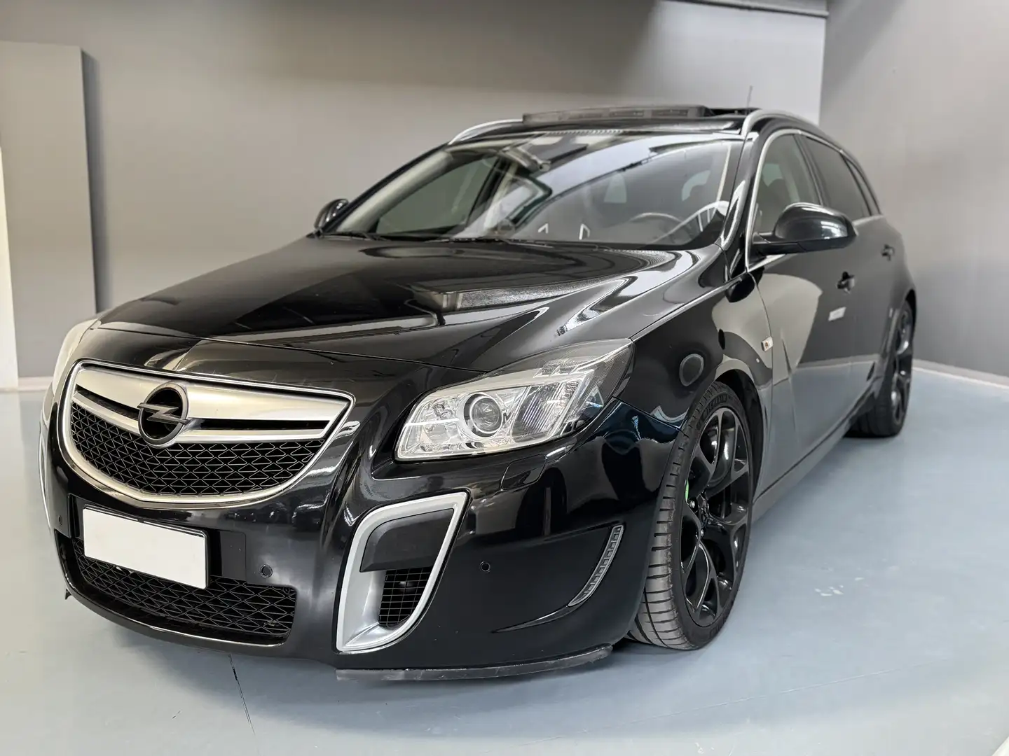 Opel Insignia Sports Tourer 2.8 V6 t Opc auto Nero - 1