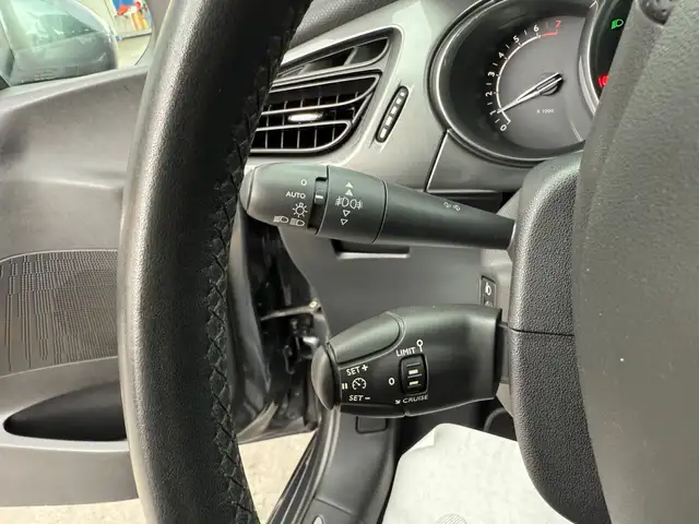 Citroen C3 view 18