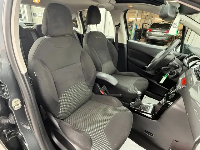 Citroen C3 view 24