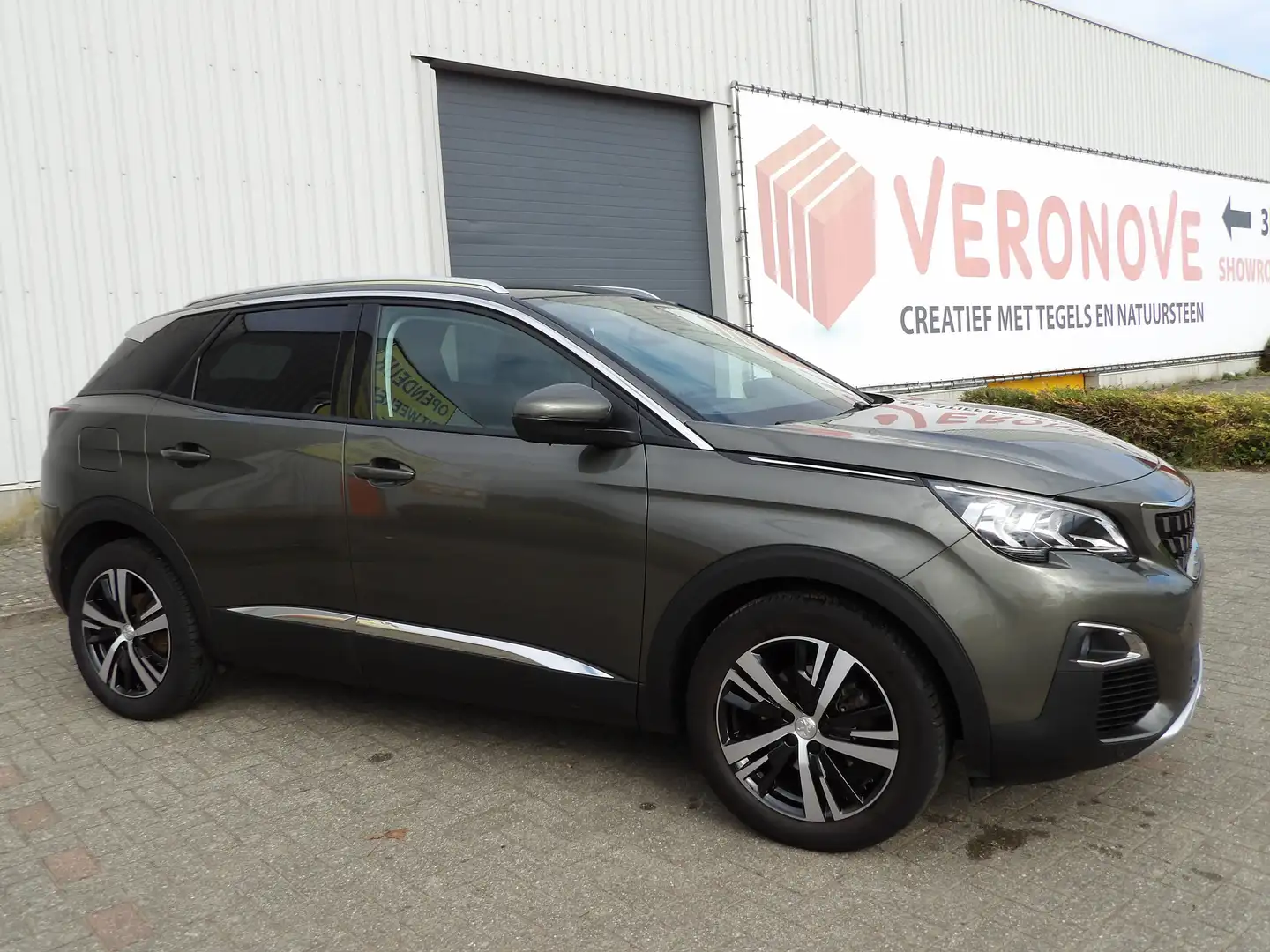 Peugeot 3008 3008 PureTech Allure Grijs - 2