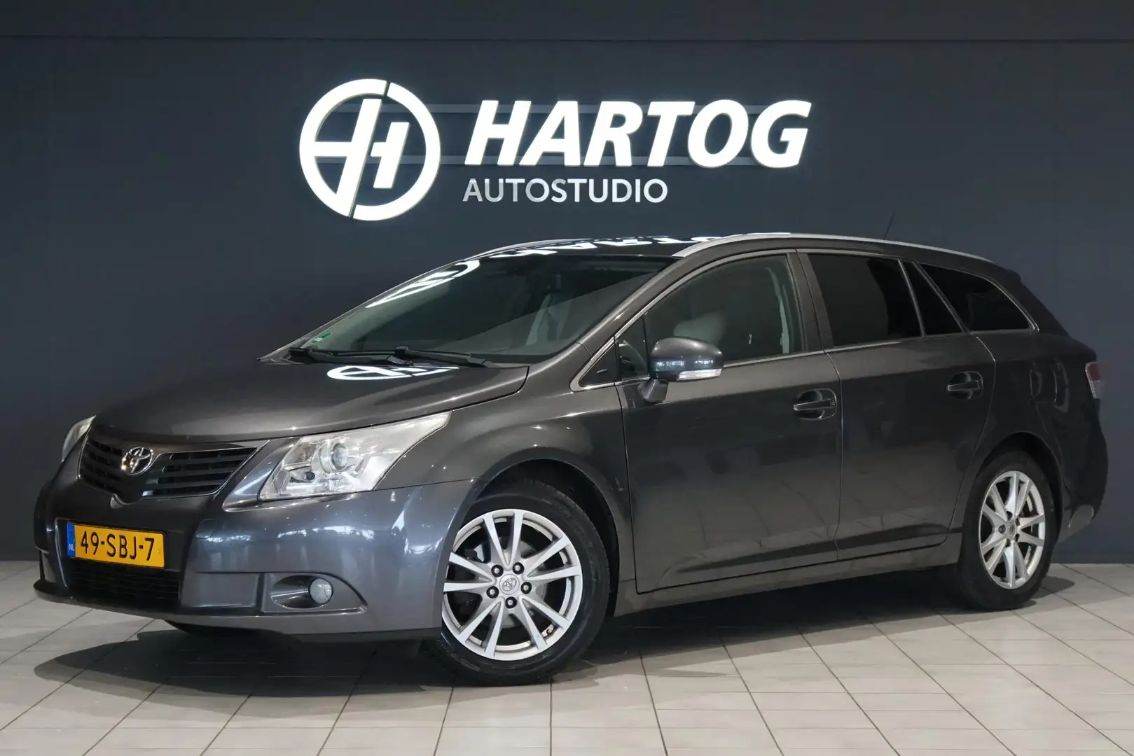 Toyota Avensis Wagon 1.8 VVTi Business *DEALER ONDERHOUDEN* + CAM Gris - 1