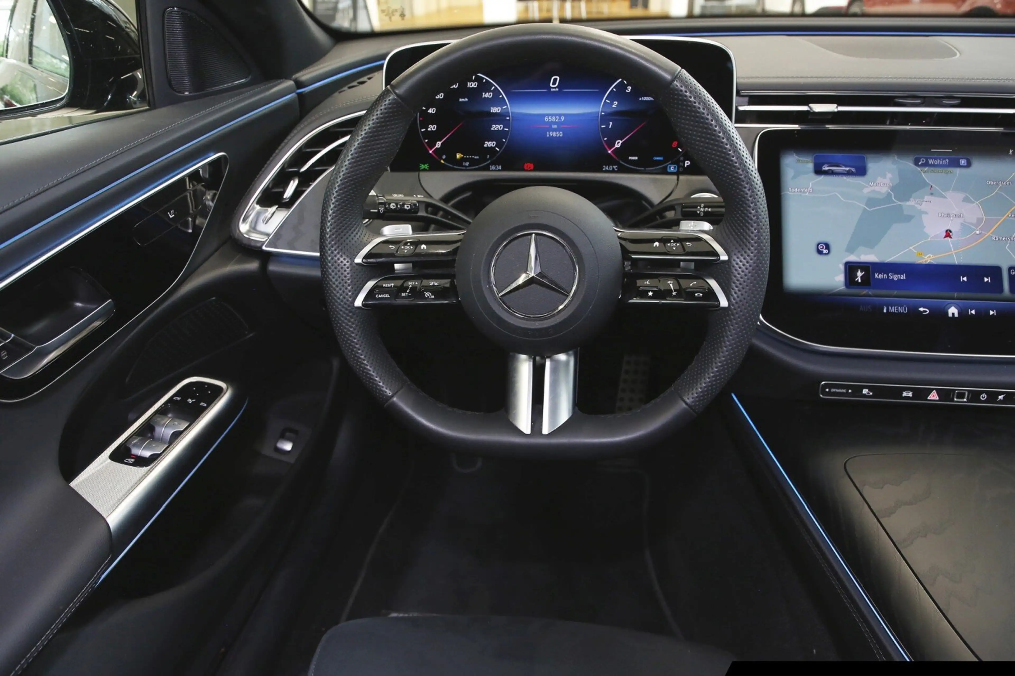 Mercedes-Benz E 200 E 200 T AMG/Navi/Pano/AHK/Rü-Ka/Night/Totw. — photo 11