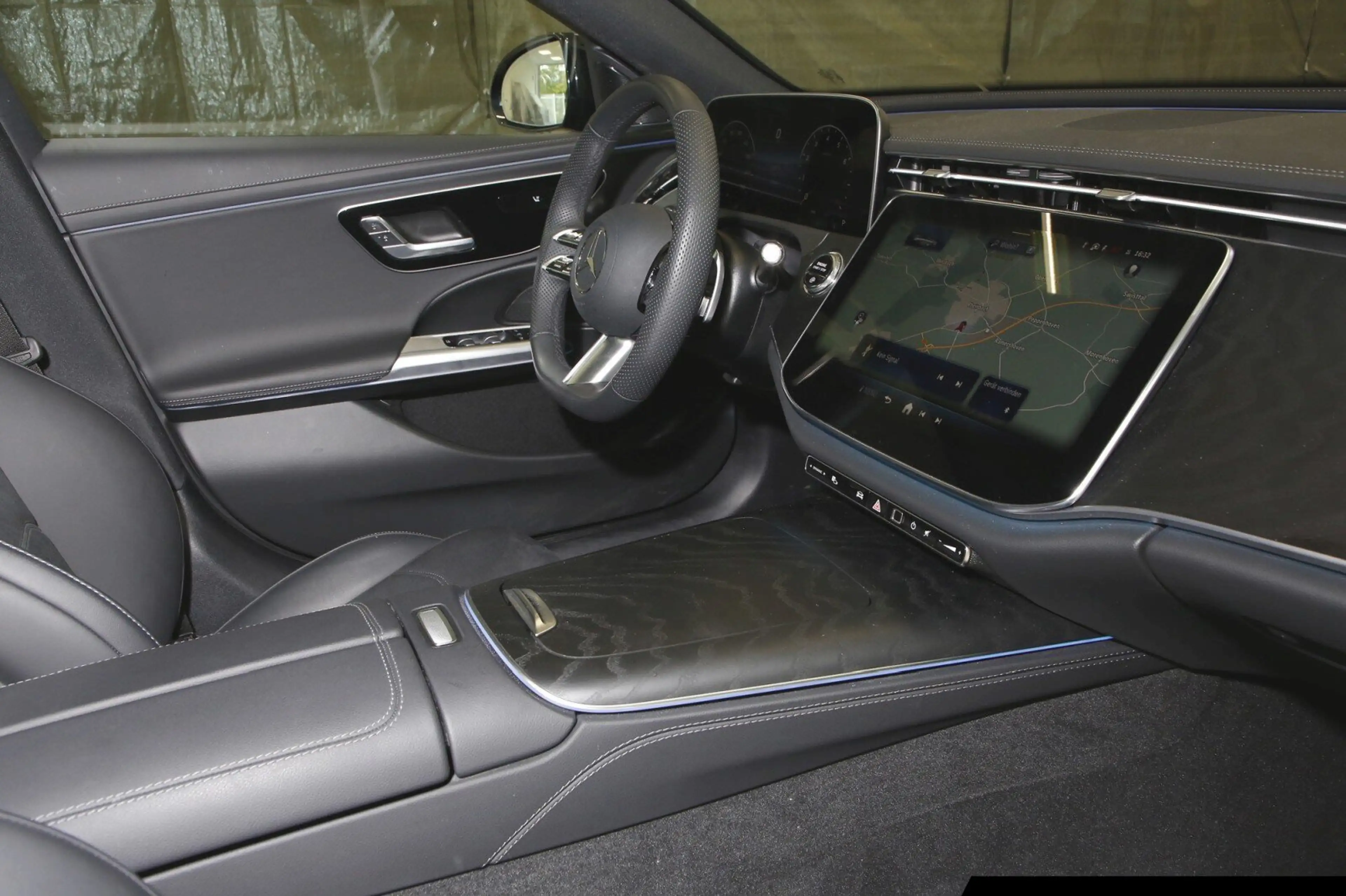Mercedes-Benz E 200 E 200 T AMG/Navi/Pano/AHK/Rü-Ka/Night/Totw. — photo 8
