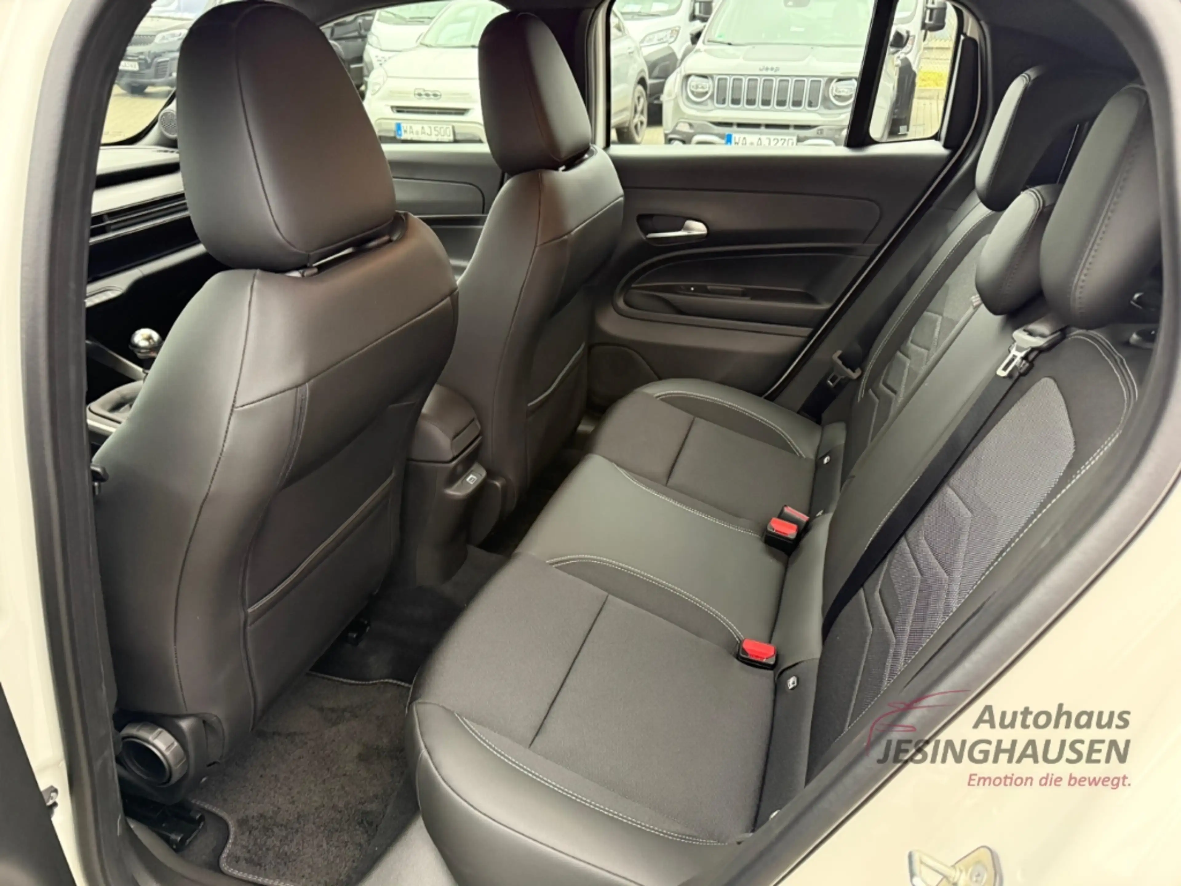 Jeep Avenger Altitude LED*ACC*Winter-P.*Allwetter*Android Auto* — photo 21