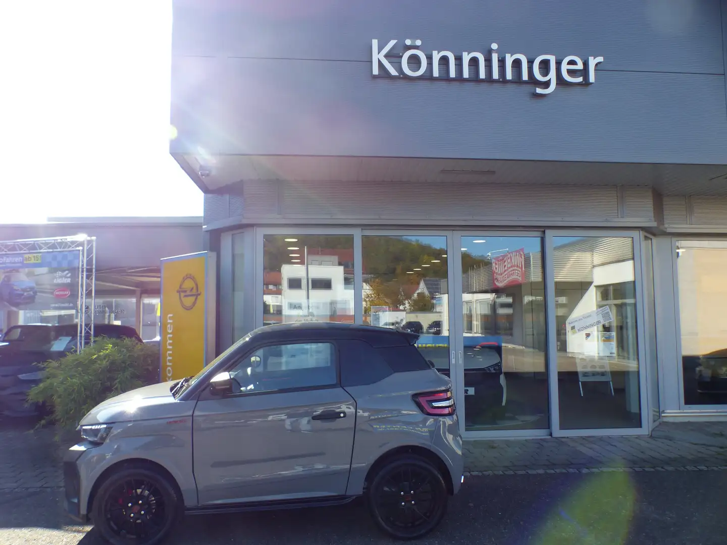 Ligier JS 50 Ultimate, Connect-Paket, Servolenkung., Kamera... Gris - 2