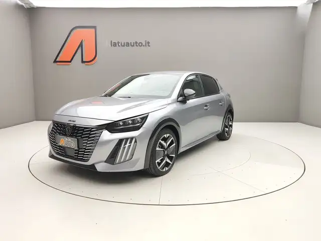 Peugeot 208 1.2 HYBRID 145CV GT E-DCS 6