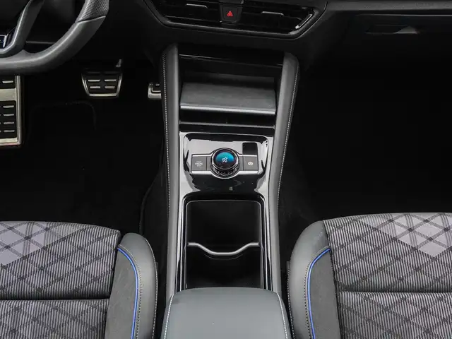 Volkswagen Tayron view 14