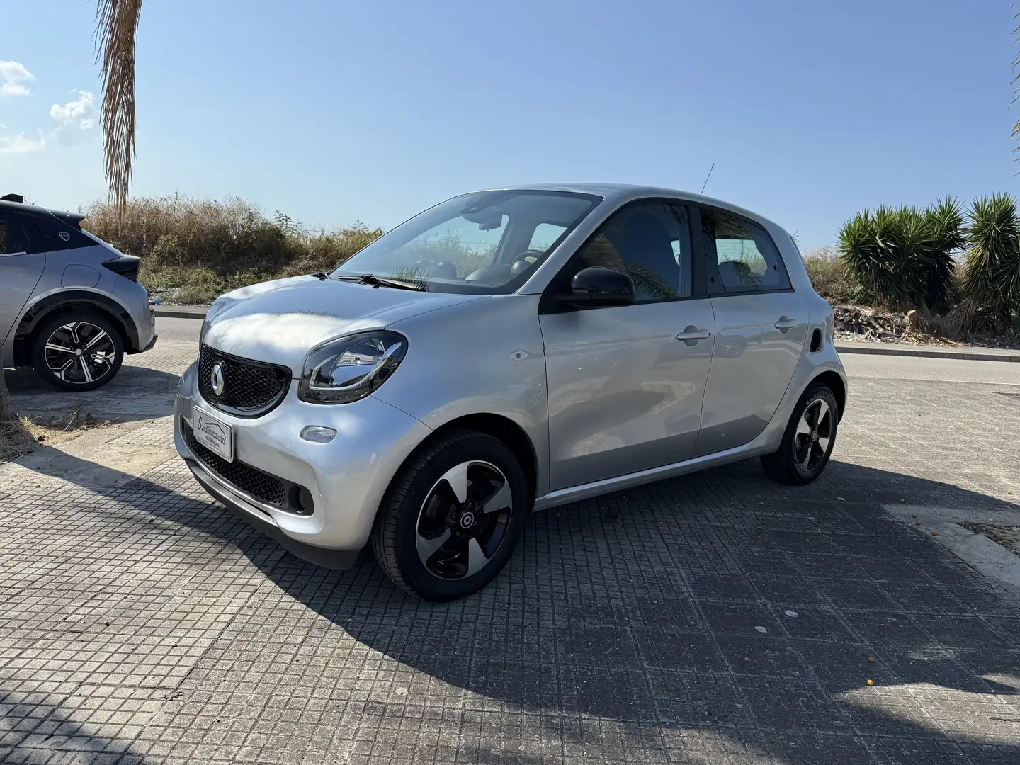 smart forFour Forfour 1.0 Passion 71cv twinamic Argento - 1