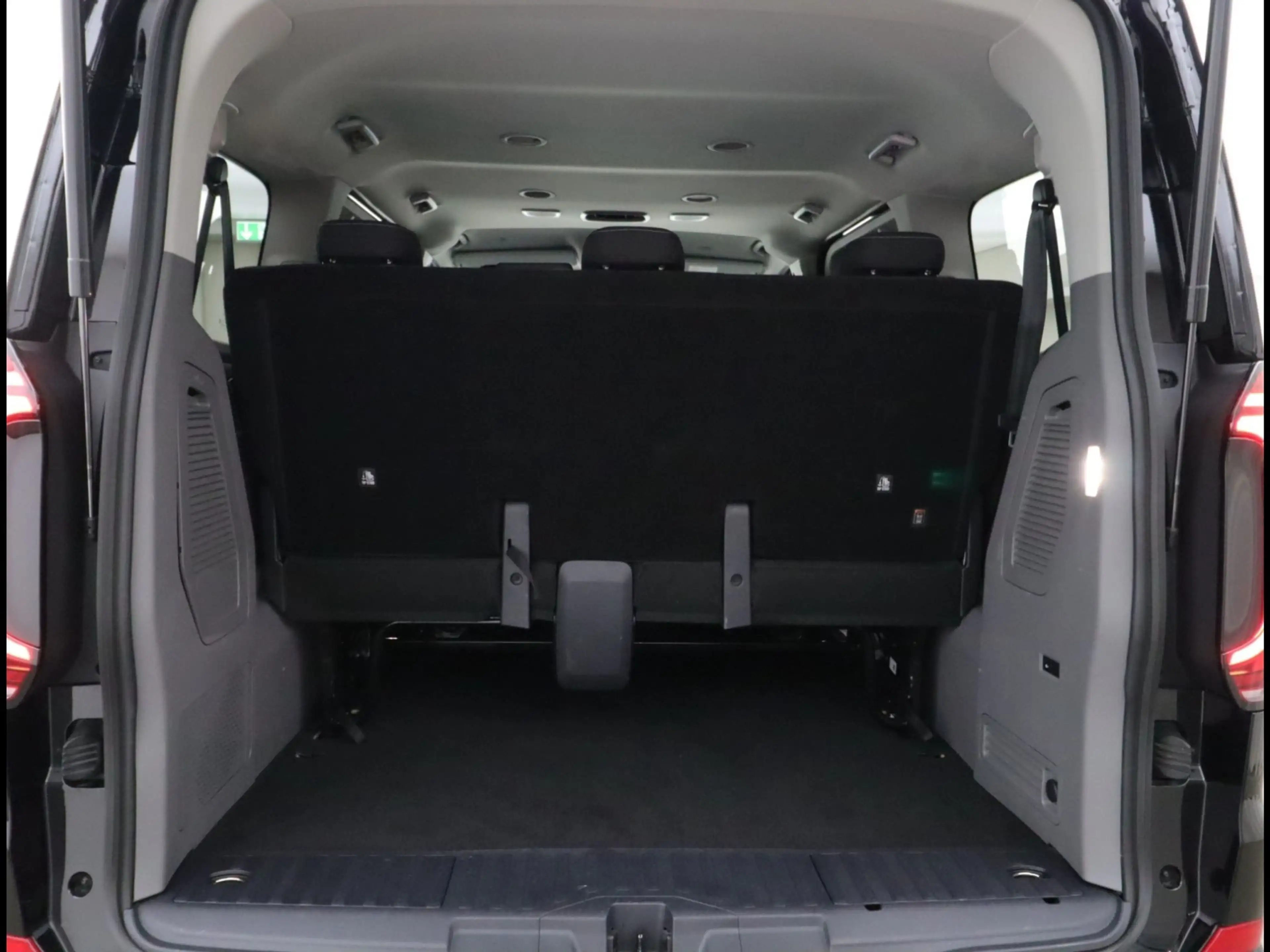 Volkswagen T7 Caravelle STYLE KR 2.0 TDI AUTOMATIK 8-SITZER ( — photo 14