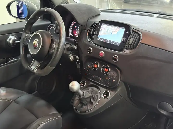 Abarth 695 2024, foto 14