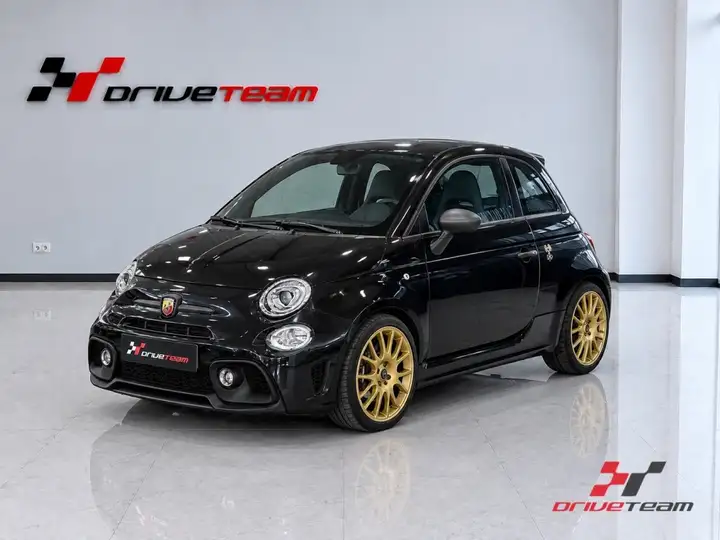 Abarth 695 2024