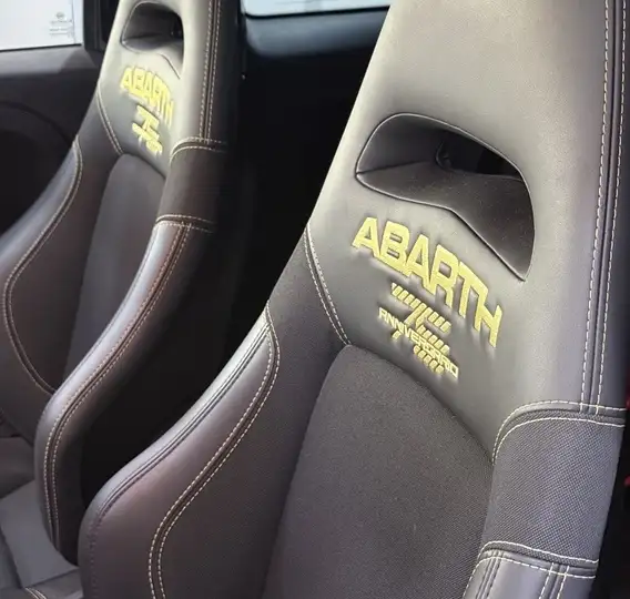 Abarth 695 2024, foto 15