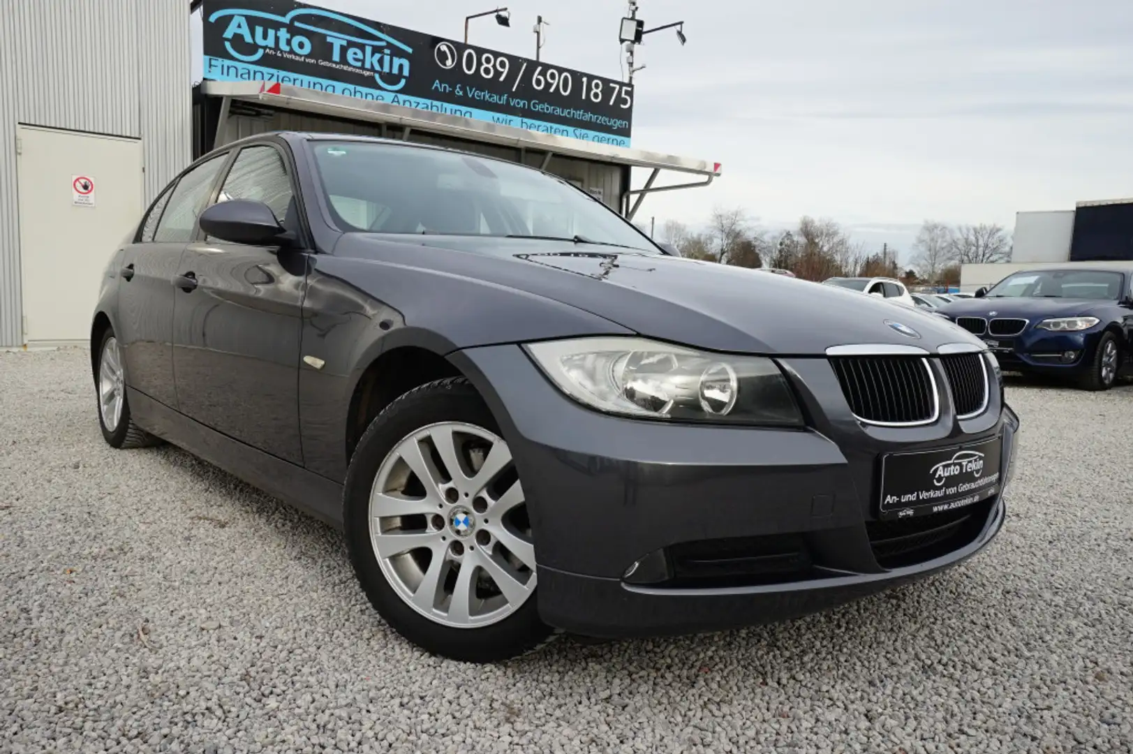 BMW 318 Lim. |Inspektion NEU| |HU AU bis 03 2027| Gris - 1