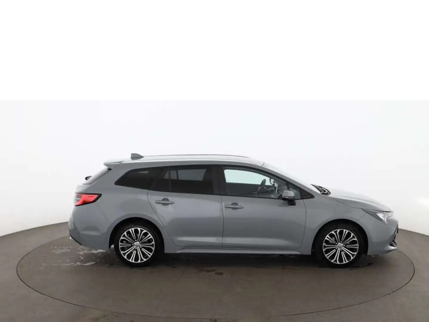 Toyota Corolla T.S 1.8 Active Drive Hybrid Aut LED RADAR Gri - 2